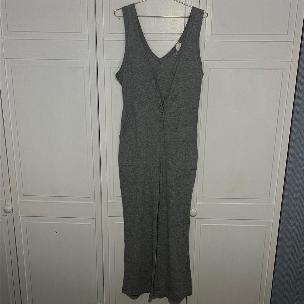 By Together Grey Sleeveless Button-Front Jumpsuit